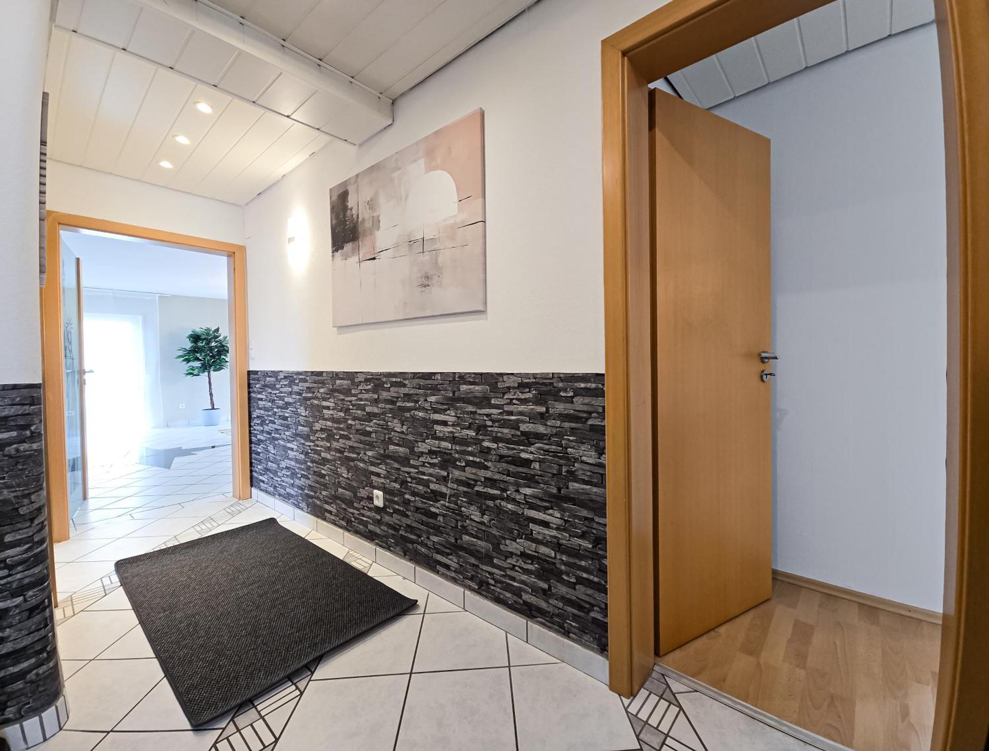 Star-apartment - Calm, Spacious & Garden, 120m2 Apartment Nussloch